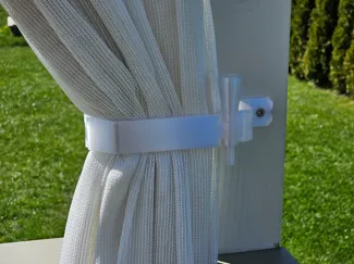 Curtain Holder with Locking Pin