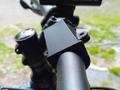 Phone holder adapter for MTB riser bars