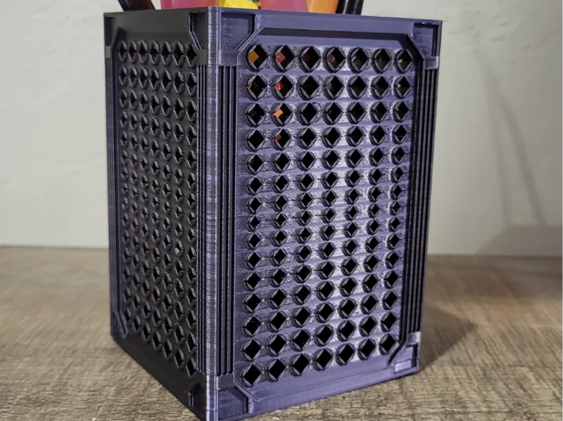 Pen holder