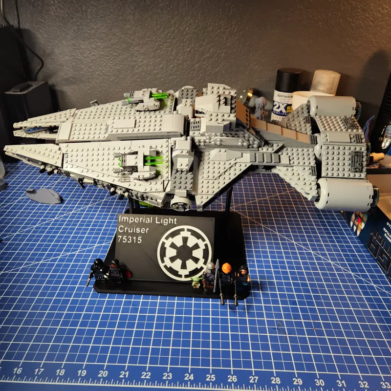 Imperial Light Cruiser - 75315
