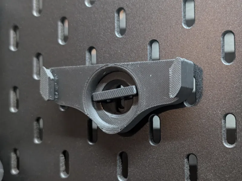 Ryobi Stud Detector (Skadis T-Clip System)
