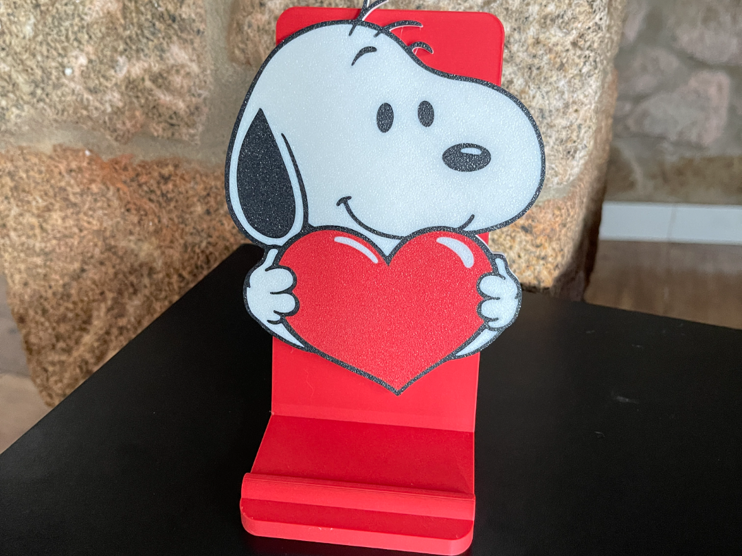 Phone stand Snoopy
