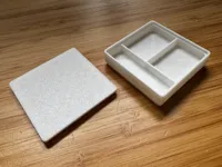 Boîte empilable 5x5 avec couvercle, 3 compartiments — photo 2