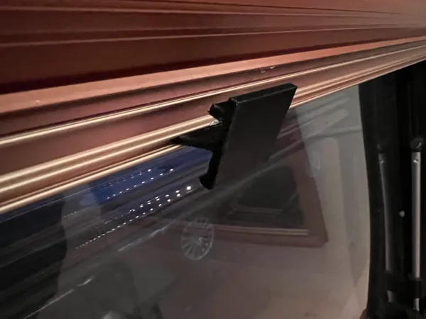 Clip de store pour caravane Hobby