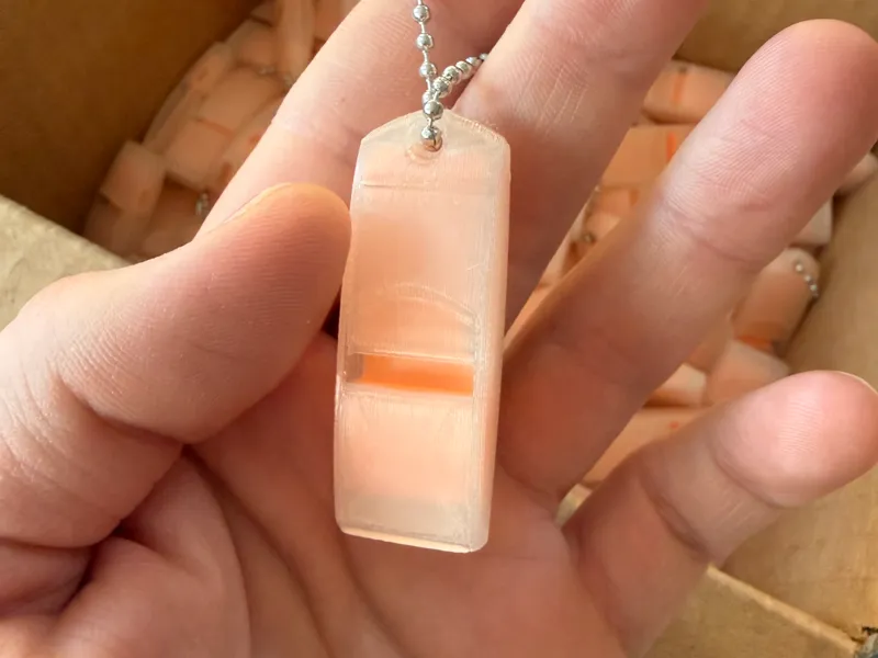 Extremely loud 2-color whistle