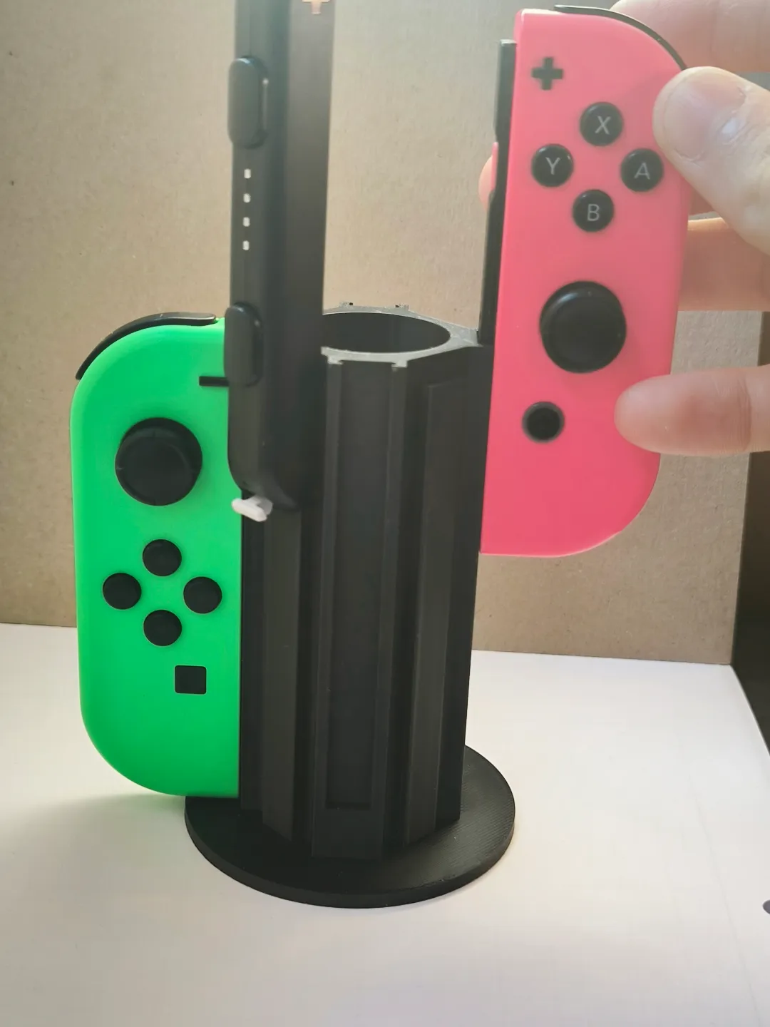 Nintendo Switch Joy-Con stand view 2