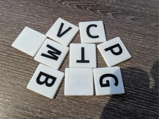 Scrabble Jr English Tile Set