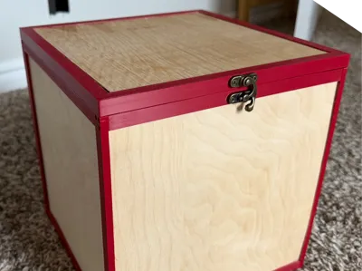 Storage Cube Box w/lid and wooden walls