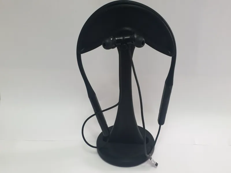 Headphone/Neckband Holder
