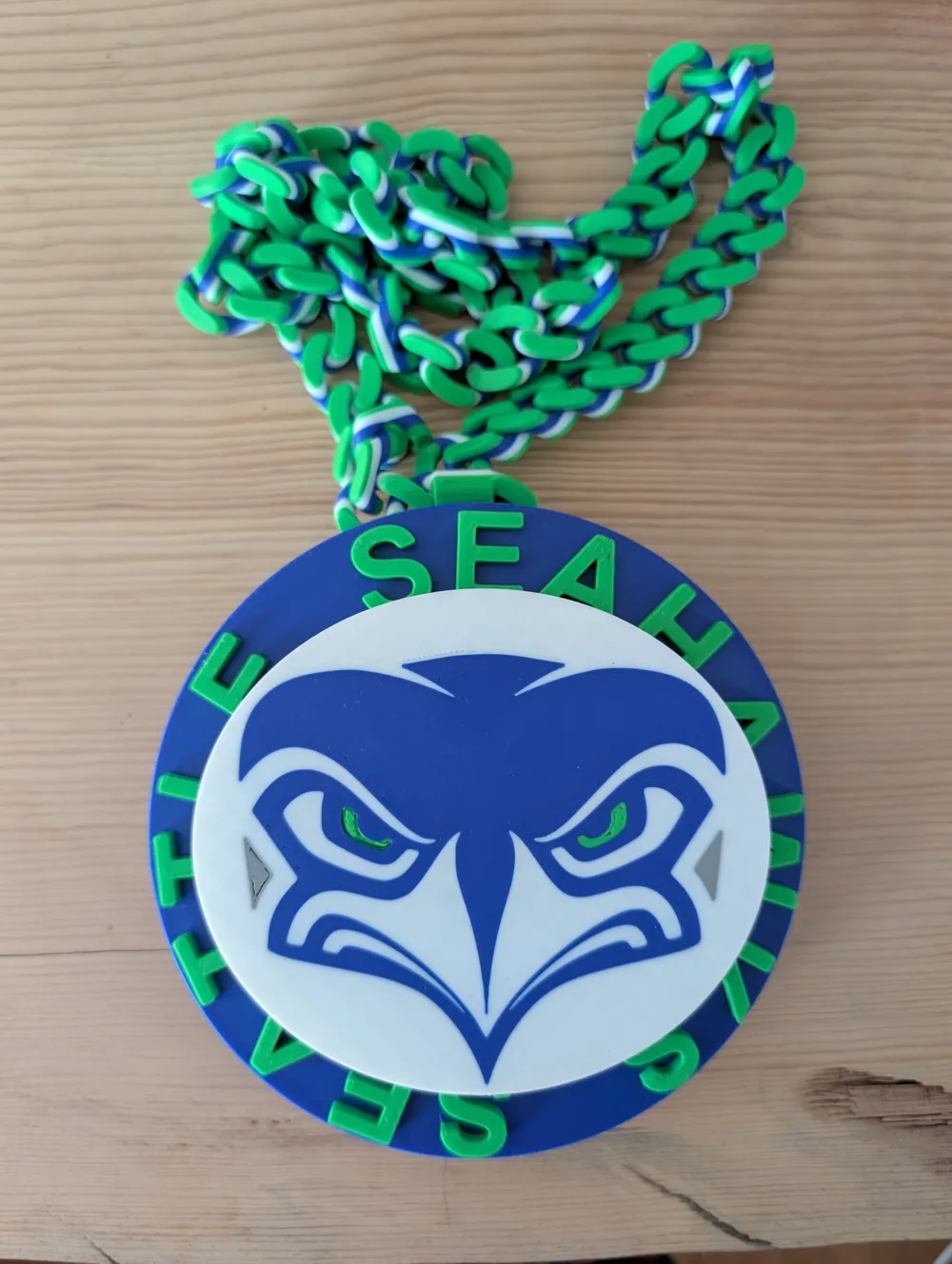 Modern Seattle Seahawks Spinner Chain - Free 3D Print Model - MakerWorld
