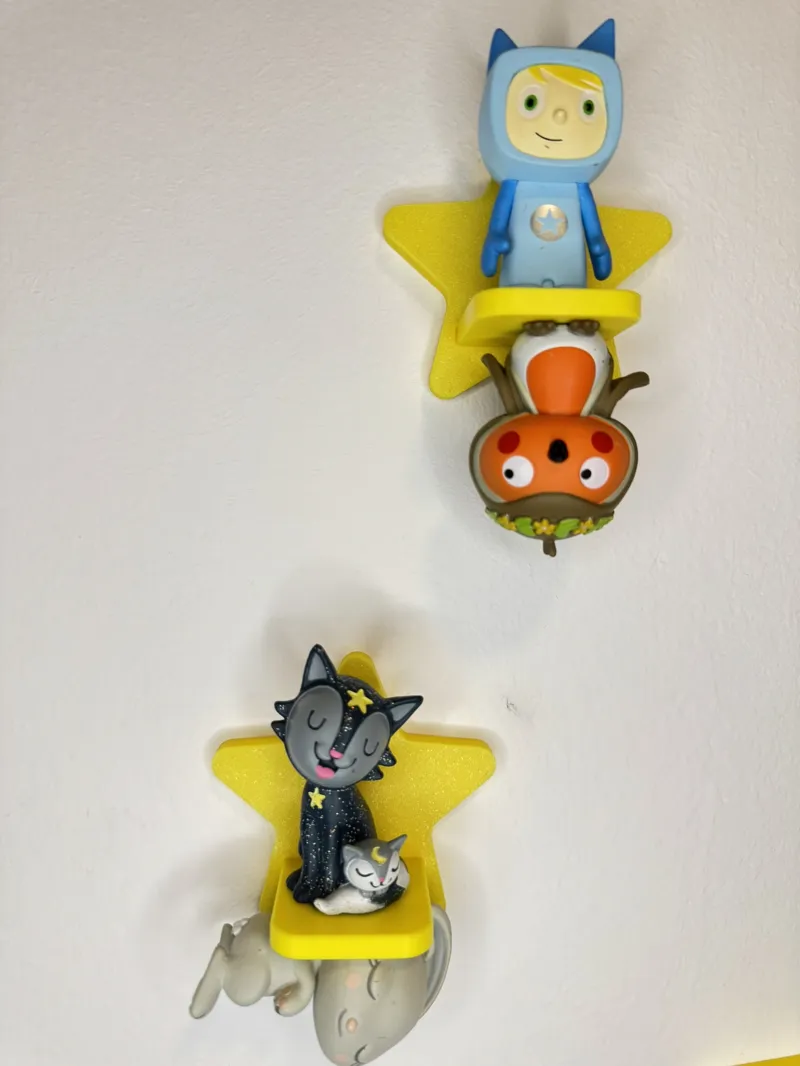 Tonie figures star wall shelf for to 2 Tonies 