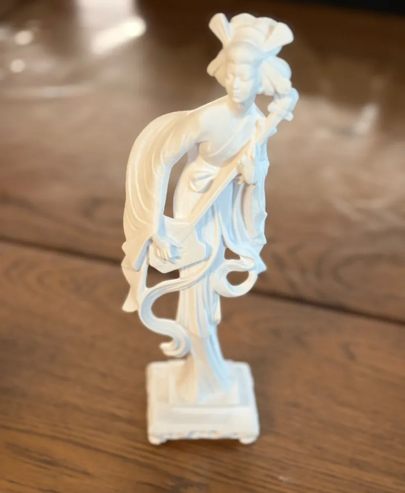 Geisha Elfenbein Figur