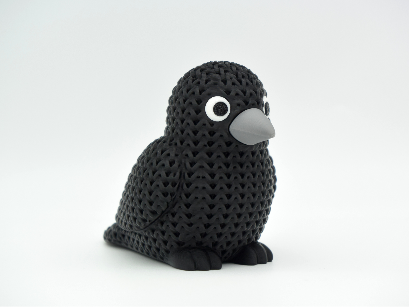 Miniatura 1 do modelo 3D Knitted Crow