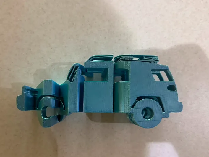 FJ Cruiser & Erfan Ambigram Sculpture