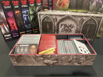 Organizador: Final Girl Mausoleum Insert For All Final Girls — vista de referencia 2