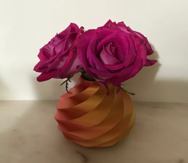 Vase élégant pour fleurs