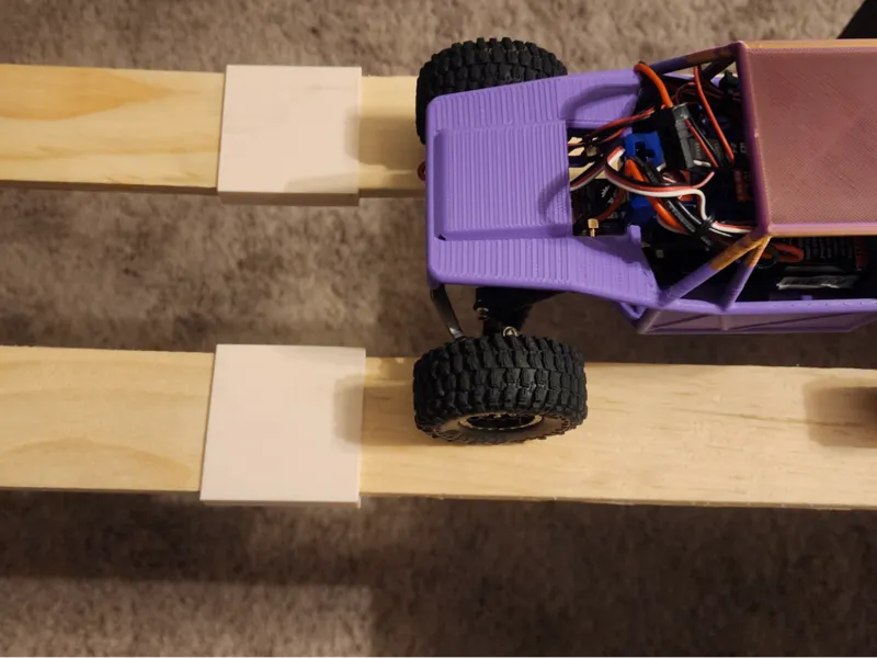 1/18 scale wood connector