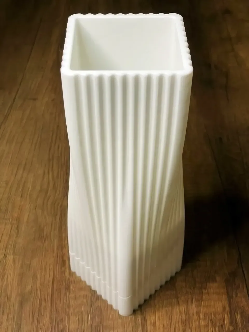 Twisted Ribbed Square Vase | Modern Minimal Decor - Free 3D Print Model ...