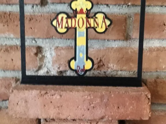 CRUZ MADONNA