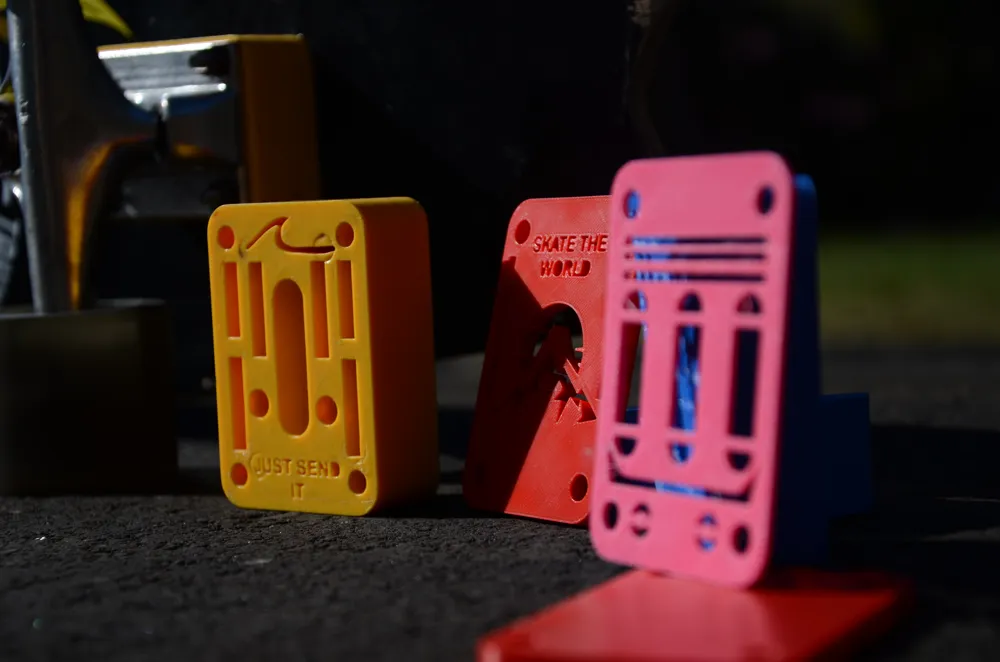 Skateboard Riser Stl SKATEBOARD RISER - Customizable + Premade Designs - Free 3D Print Model ...