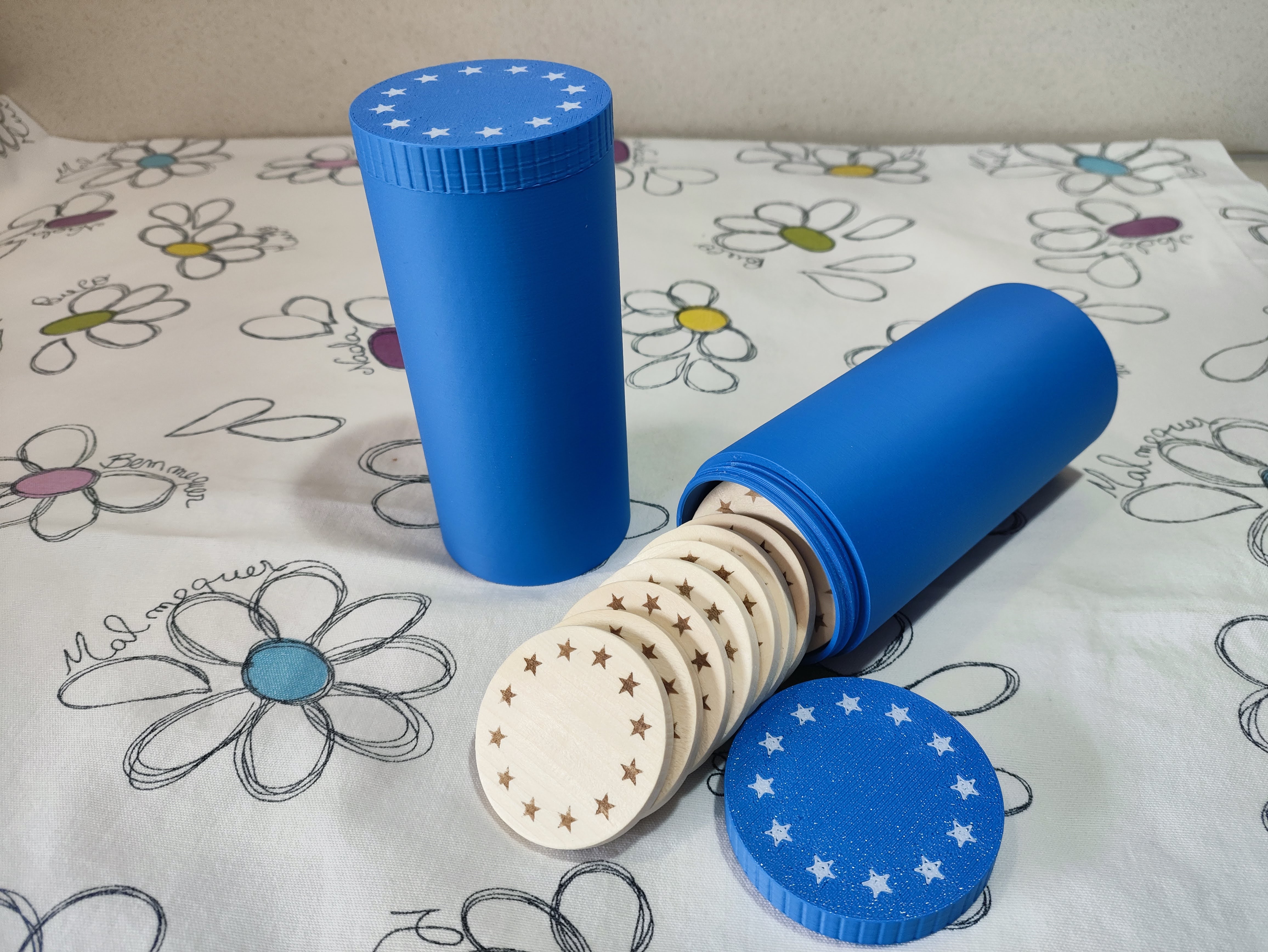 Miniatura 3 do modelo 3D Parametric Threaded Container – Customize It!