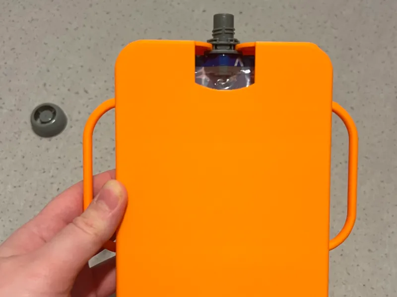Food Pouch holder for Simple Modern Pouches