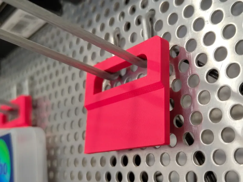 Slot Hole Hanging Tabs Retail