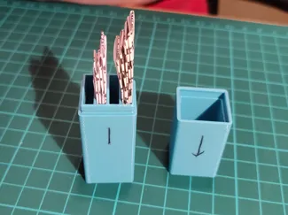 Scalpel blade case (20 blades)