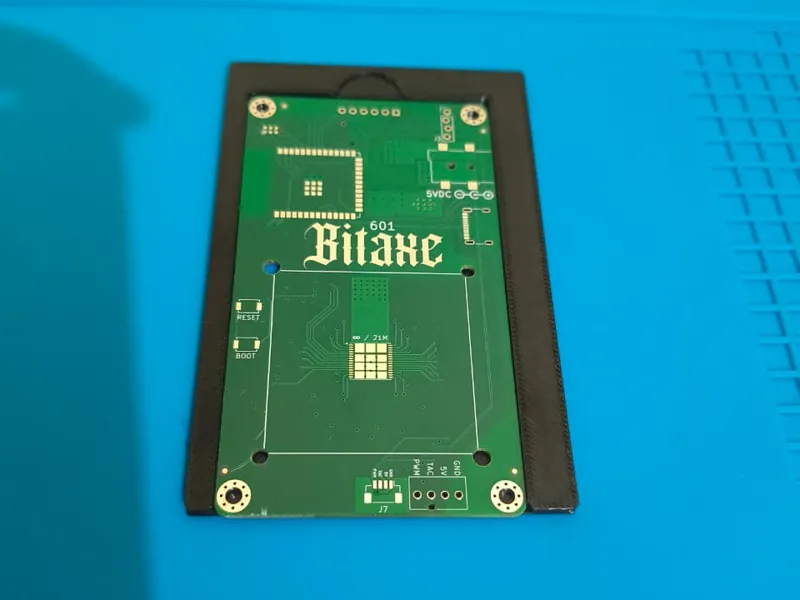 Bitaxe Gamma 601 PCB & Stencil Holder