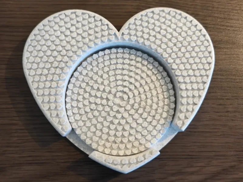Haert Coaster with holder