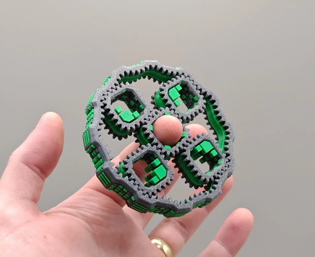 "Fragment" Square Planetary Gears Fidget Spinner view 3