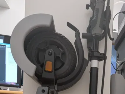 Electric scooter holder for diameters up to 200mm