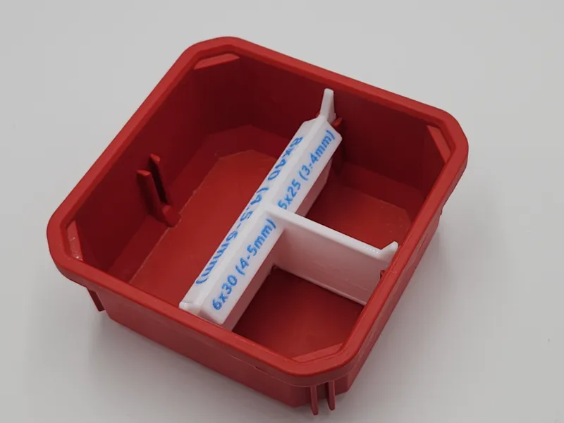 Packout divider T for labels low profile updated