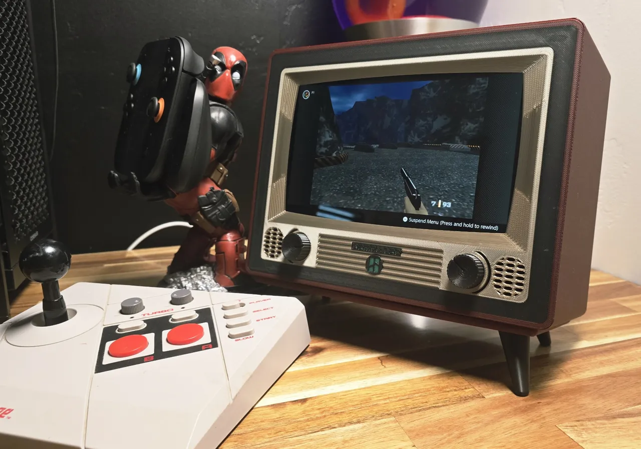 RetroVision: Vintage TV Meets Arcade -For Switch 2 view 2