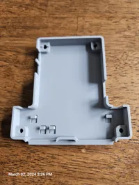 Coque ajustée pour boîtier ESP32 tactile double — photo 3