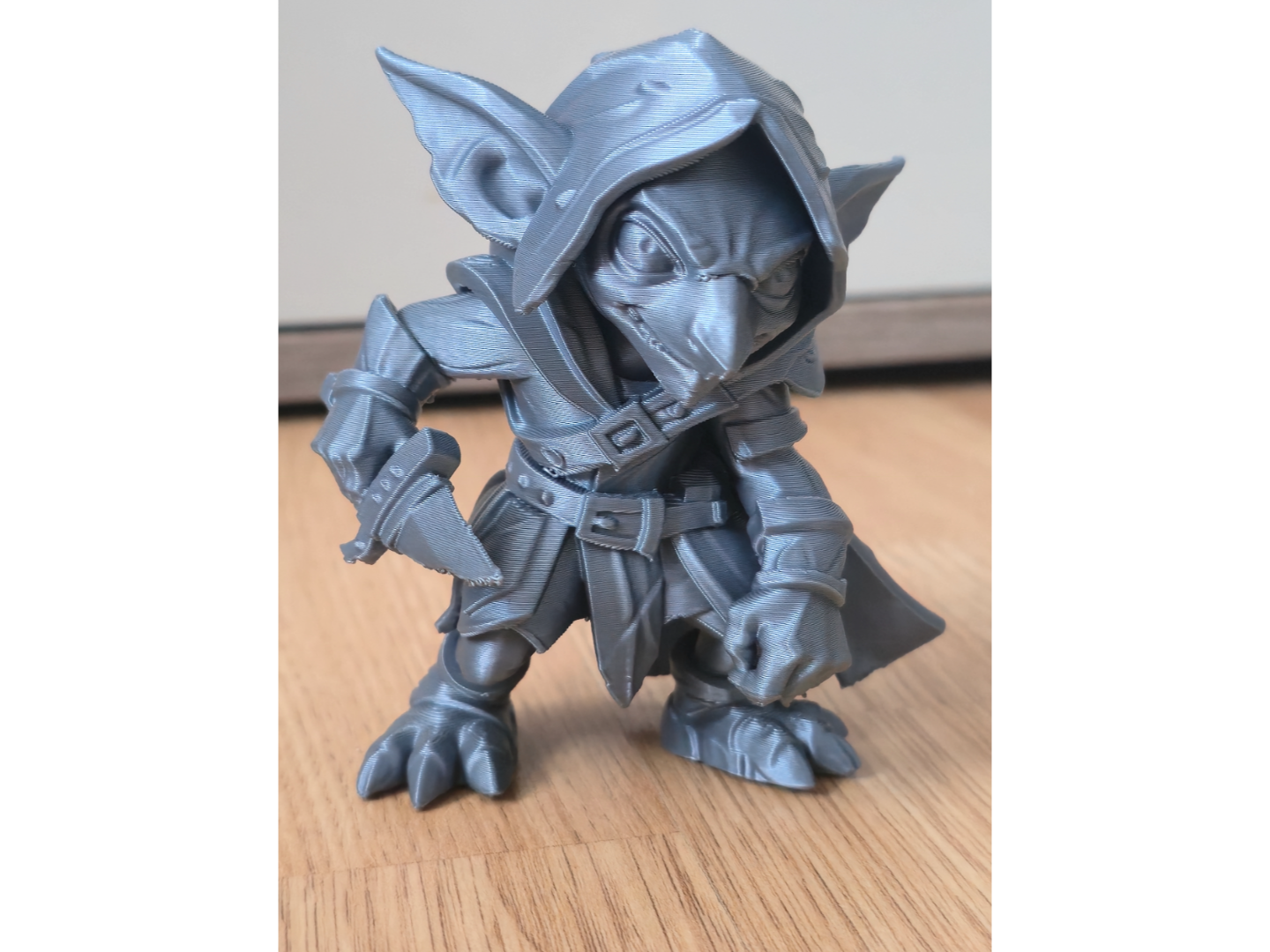 Goblin Rogue Figurine – Fantasy Assassin