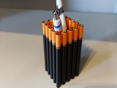 modern pen vase