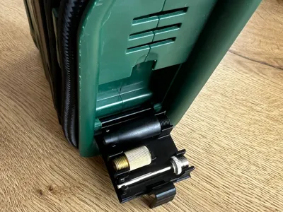 Bosch Universal Pump Valve Holder