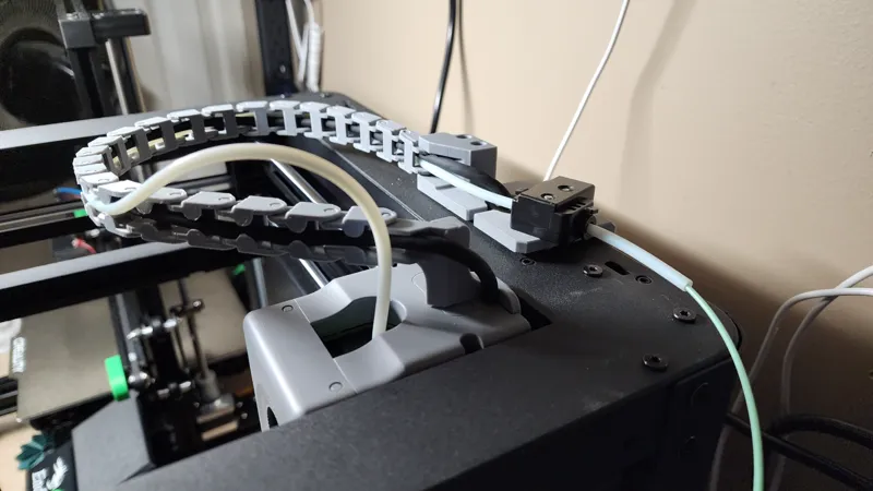 Flashforge Adventurer 5M Drag Chain (AD5M)