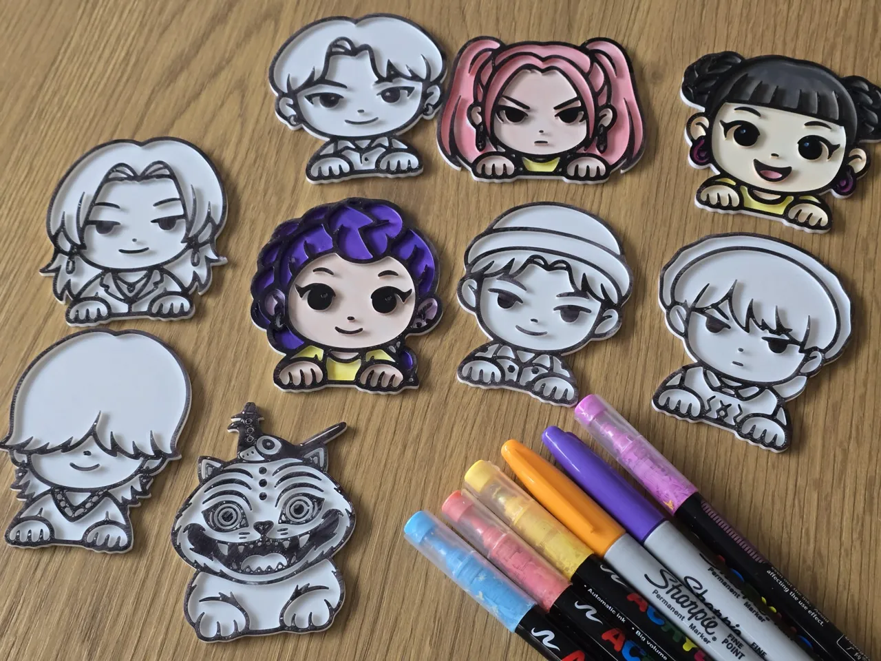 Kpop Demon Hunter Coloring Craft Pack view 2