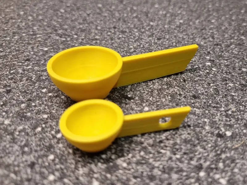 Teaspoon and quarter teaspoon measuring spoons