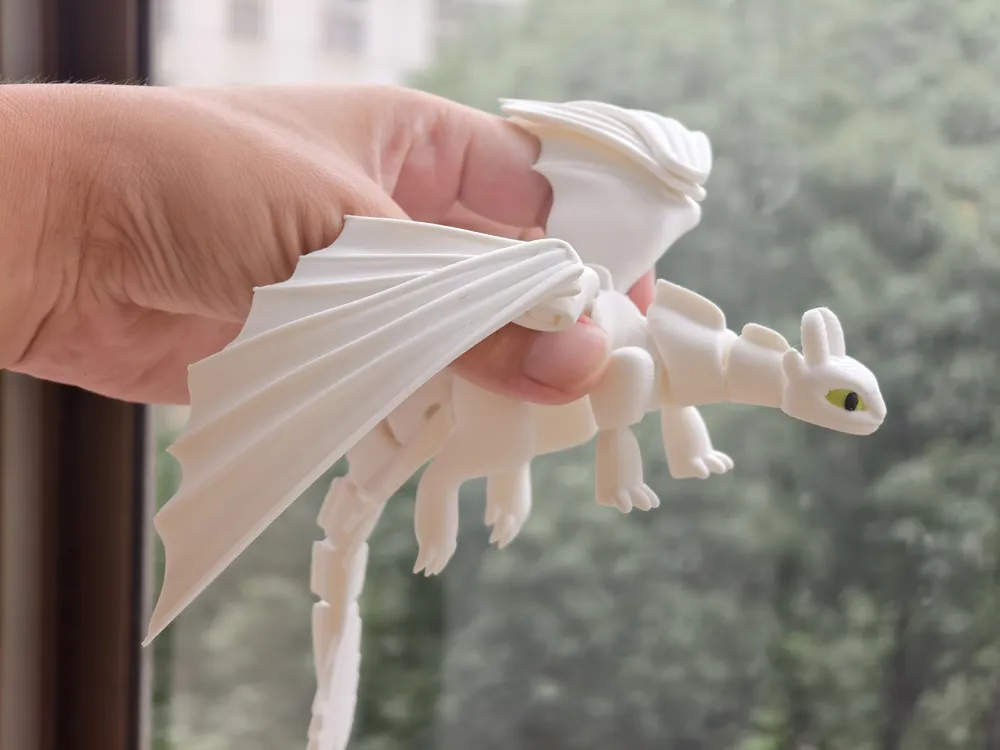 Regalo da collezione con ornamento decorativo a tema drago e stella dal design speciale