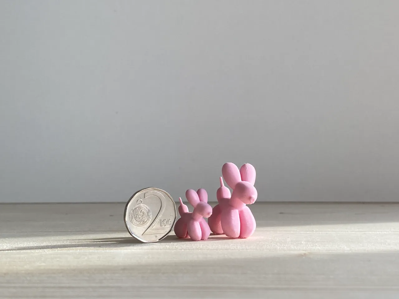 Mini Balloon Dog Figurine view 4