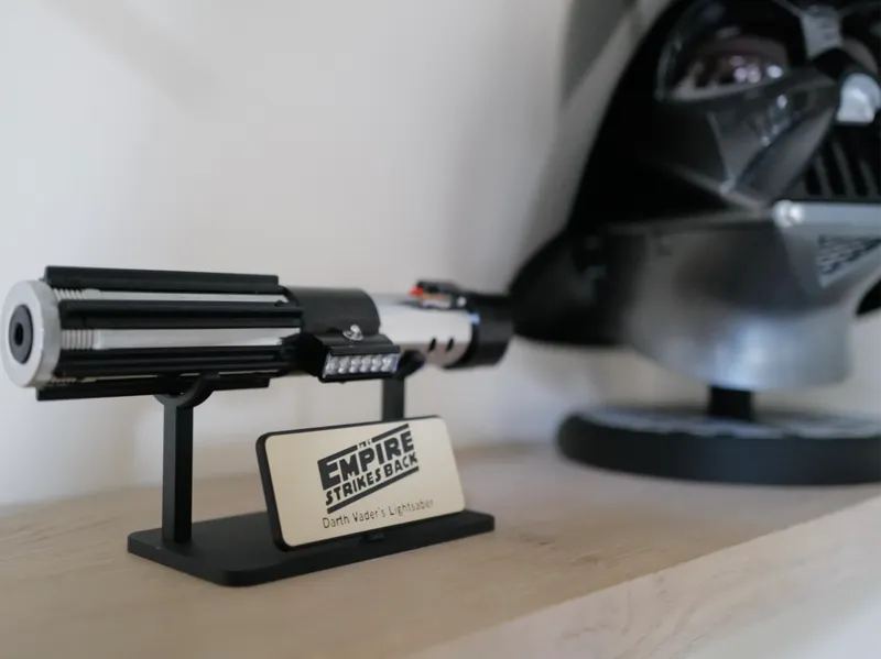 Lightsaber Display Stand: Original Trilogy