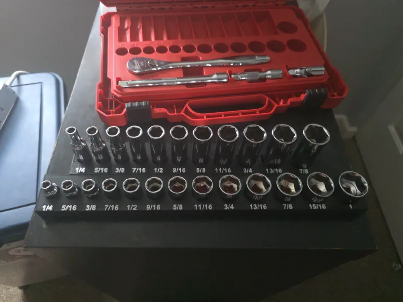 Milwaukee 3/8 socket SAE