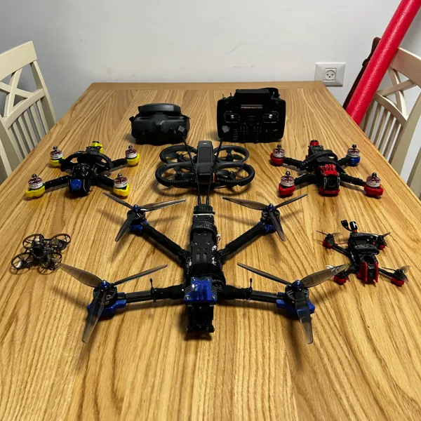 https://makerworld.bblmw.com/makerworld/user/1117494651/collection/2025-11-11_8ab410f01b639.jpeg