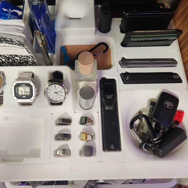 https://makerworld.bblmw.com/makerworld/user/1556840225/collection/2025-08-05_77c8a792e72ca8.jpg