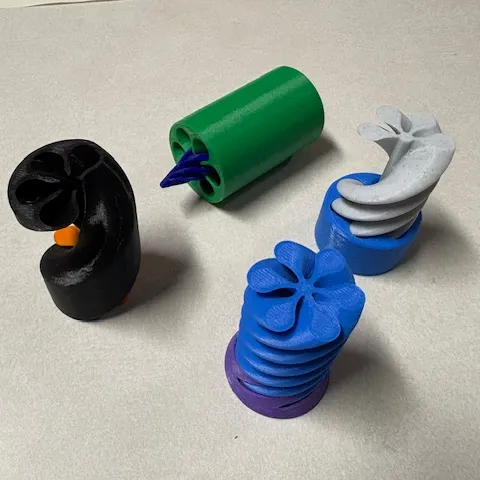https://makerworld.bblmw.com/makerworld/user/1718532331/collection/2026-01-11_7d20a604cfa2c.jpg