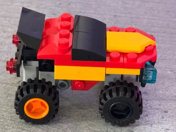 https://makerworld.bblmw.com/makerworld/user/1965031356/collection/2025-04-20_21c677b3bb5168.jpg