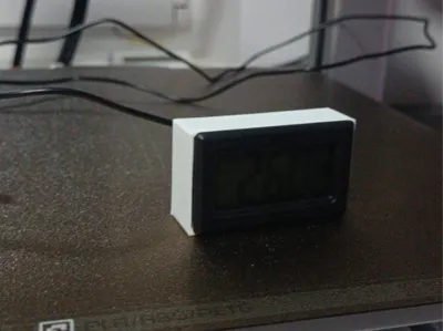 wall mount termometer